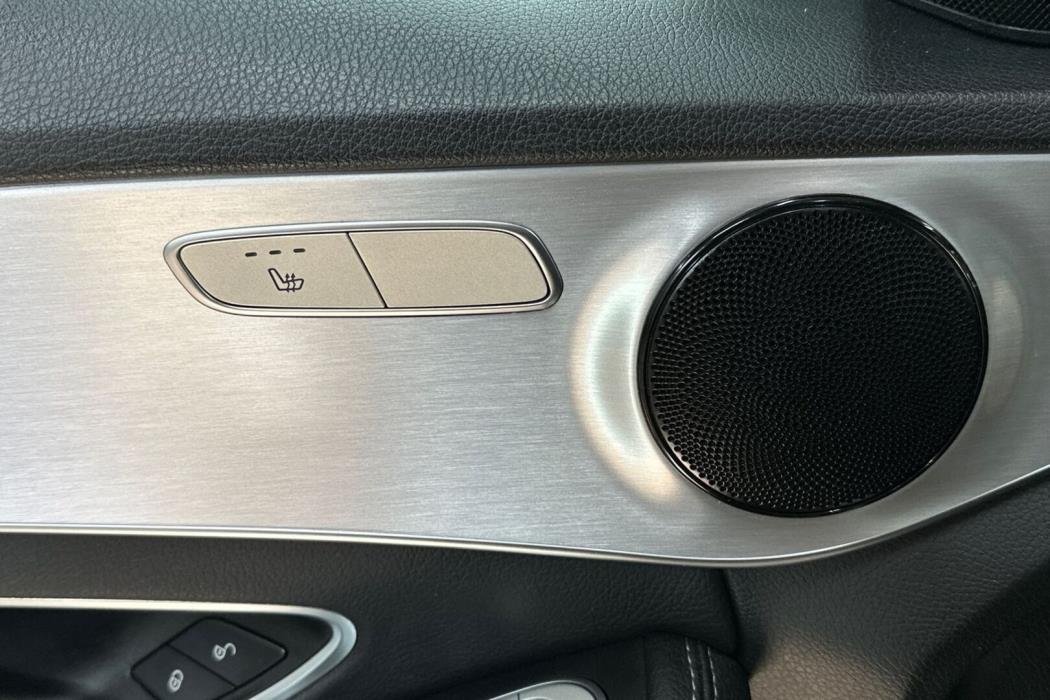 MERCEDES-BENZ C 2020
