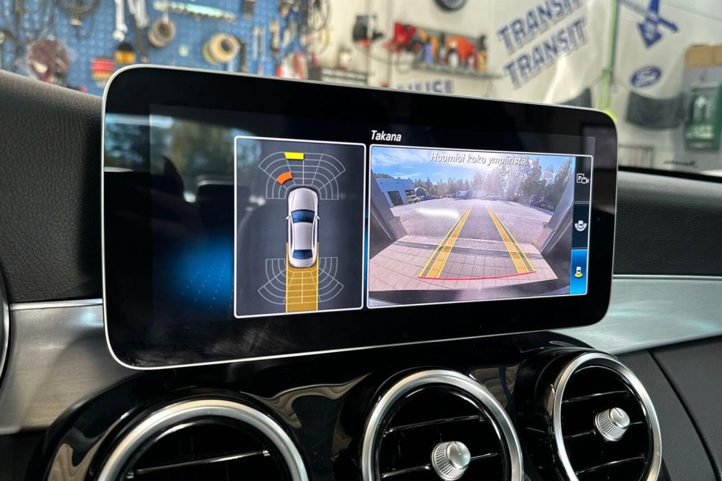 MERCEDES-BENZ C 2020