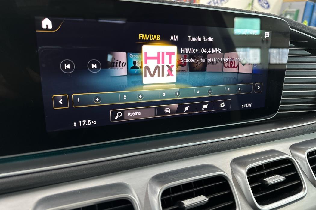 MERCEDES-BENZ GLE 2021