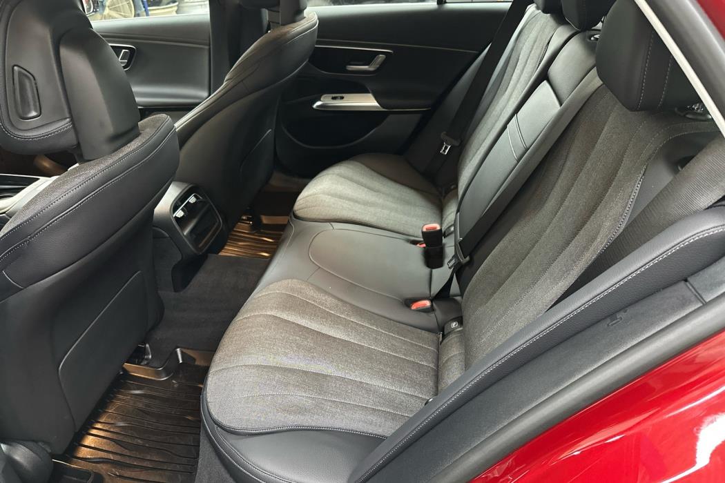 MERCEDES-BENZ E 2024