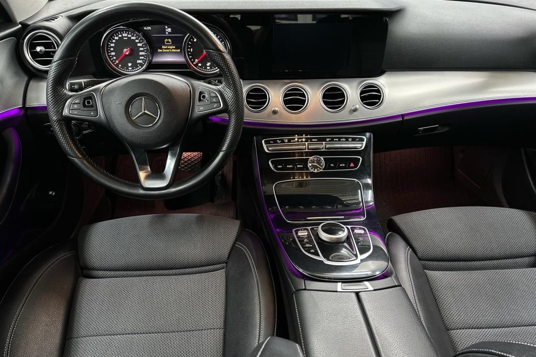 MERCEDES-BENZ E 2016
