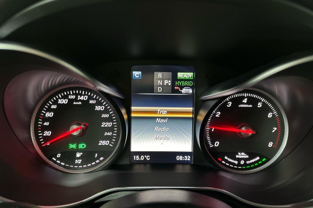 MERCEDES-BENZ GLC 2017