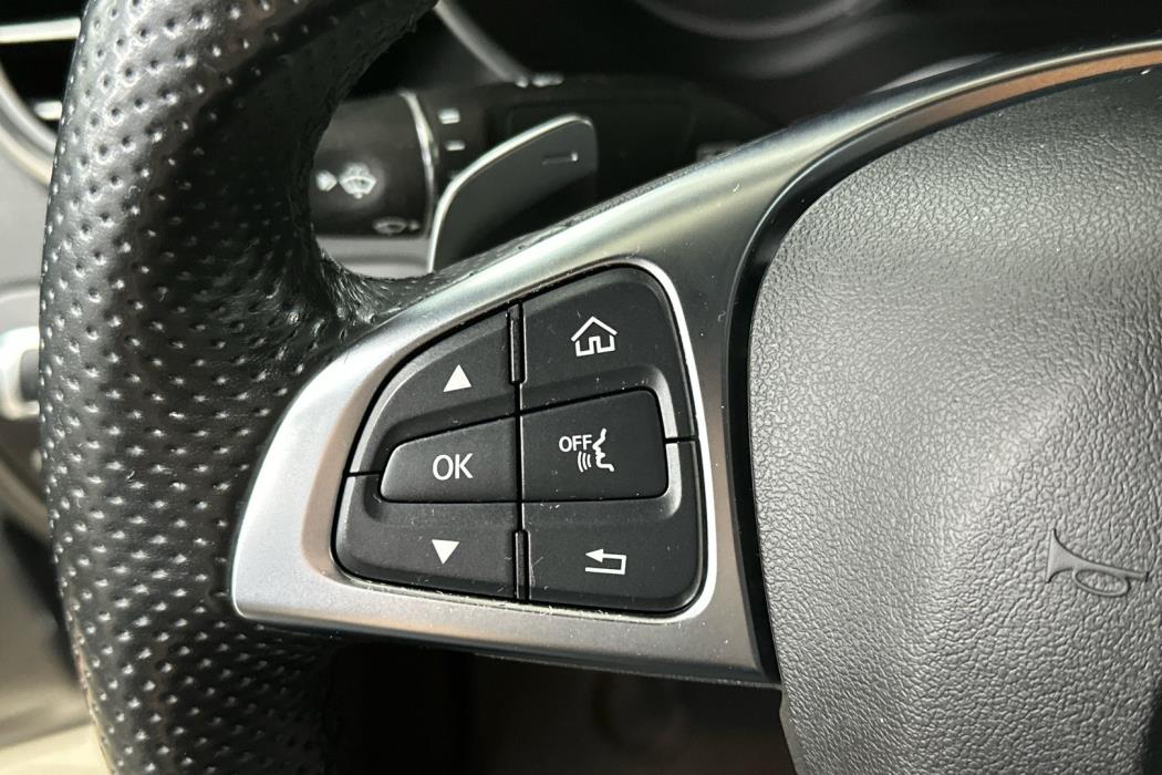 MERCEDES-BENZ GLC 2017