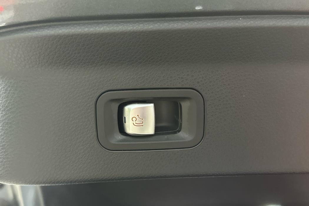 MERCEDES-BENZ GLC 2017