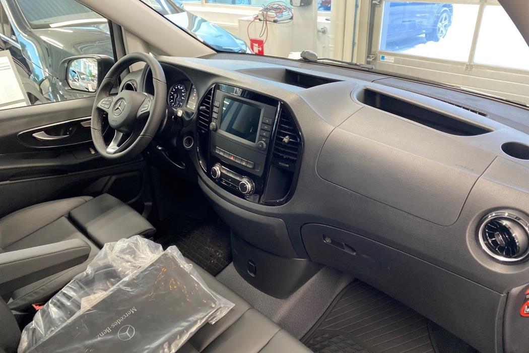 MERCEDES-BENZ VITO 2024