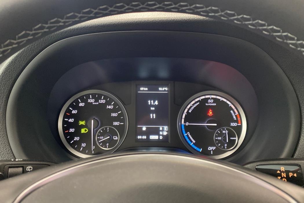 MERCEDES-BENZ VITO 2024