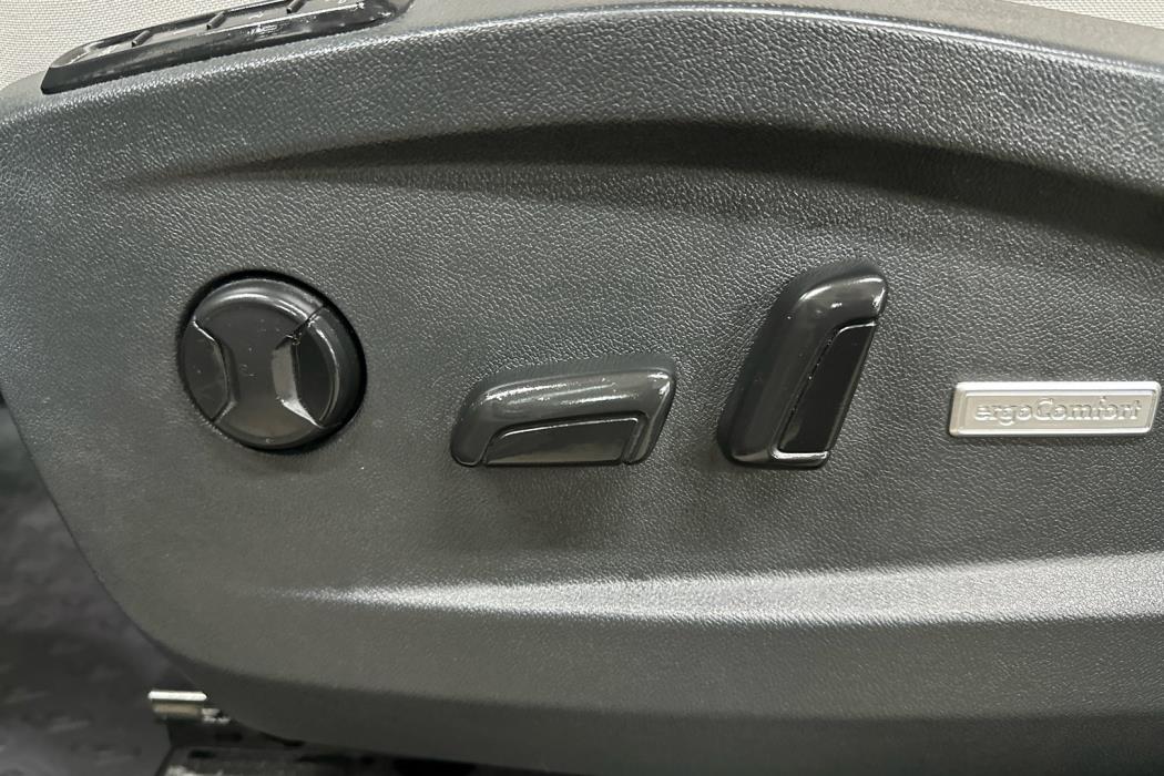 VOLKSWAGEN ID. Buzz 2024