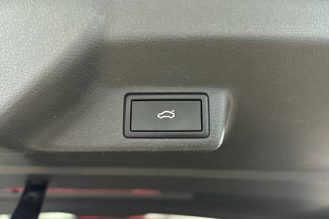 VOLKSWAGEN ID. Buzz 2024