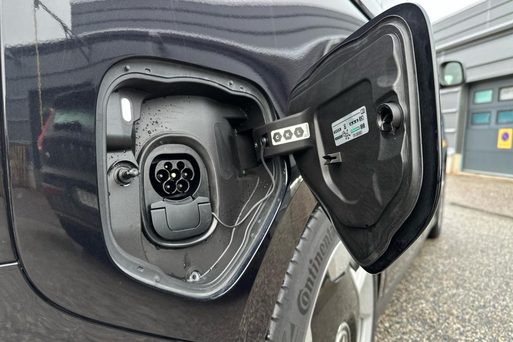 VOLKSWAGEN ID. Buzz 2024