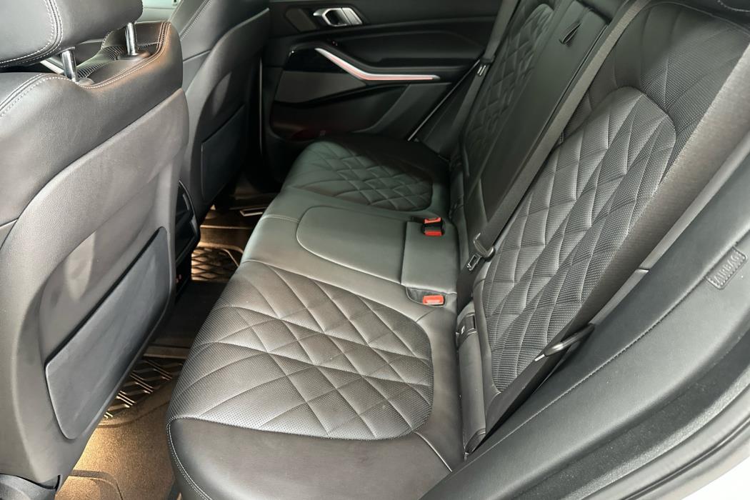 BMW X5 2023