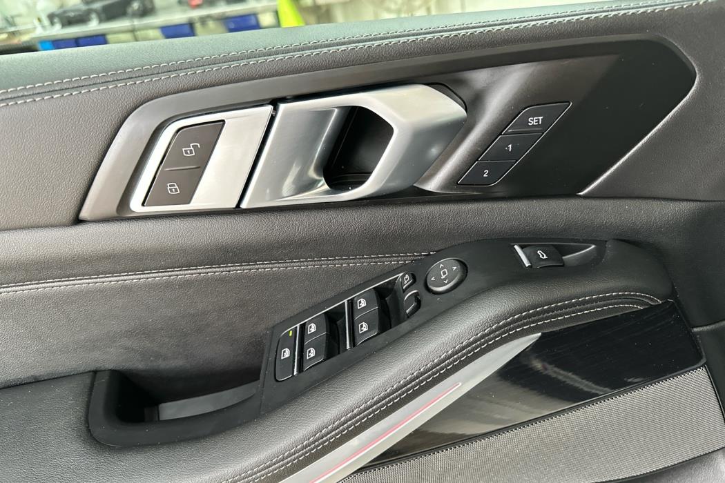 BMW X5 2023