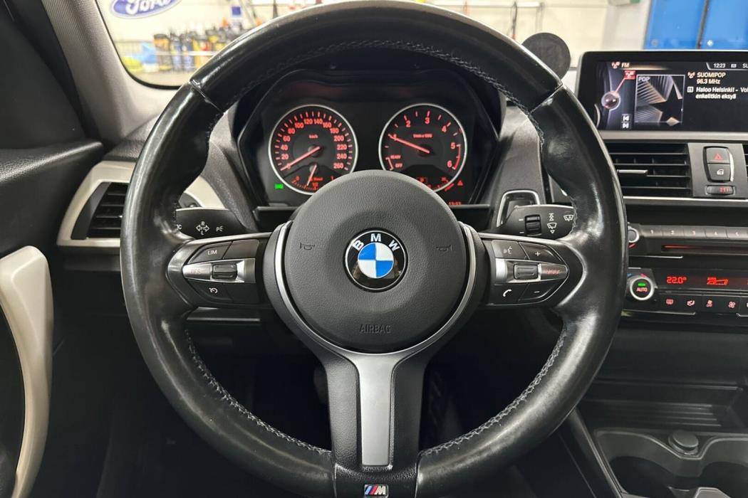 BMW 116 2016