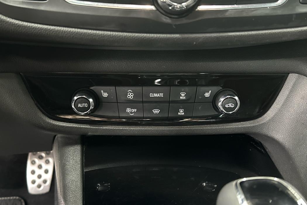 OPEL Insignia 2018