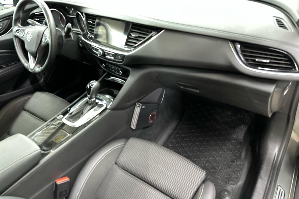 OPEL Insignia 2018