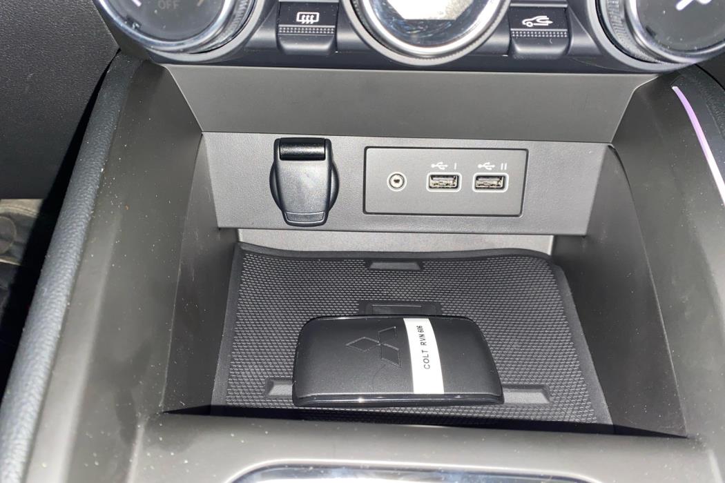MITSUBISHI COLT 2024