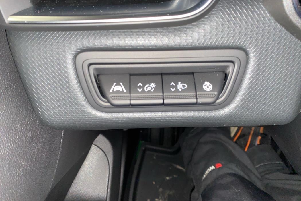 MITSUBISHI COLT 2024