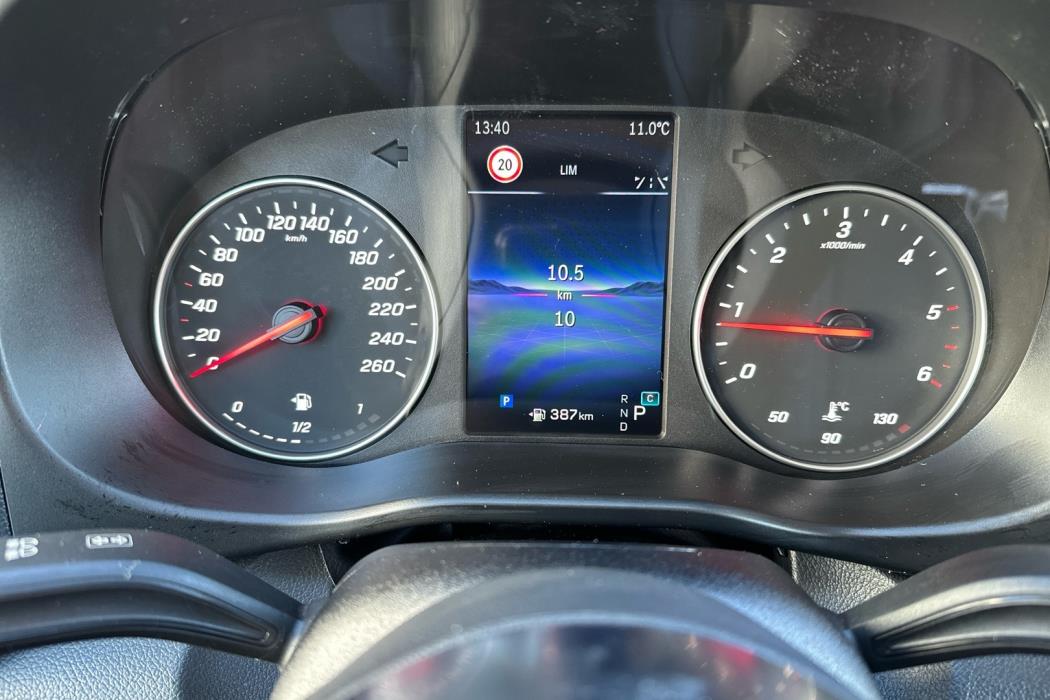 MERCEDES-BENZ Vito 2026