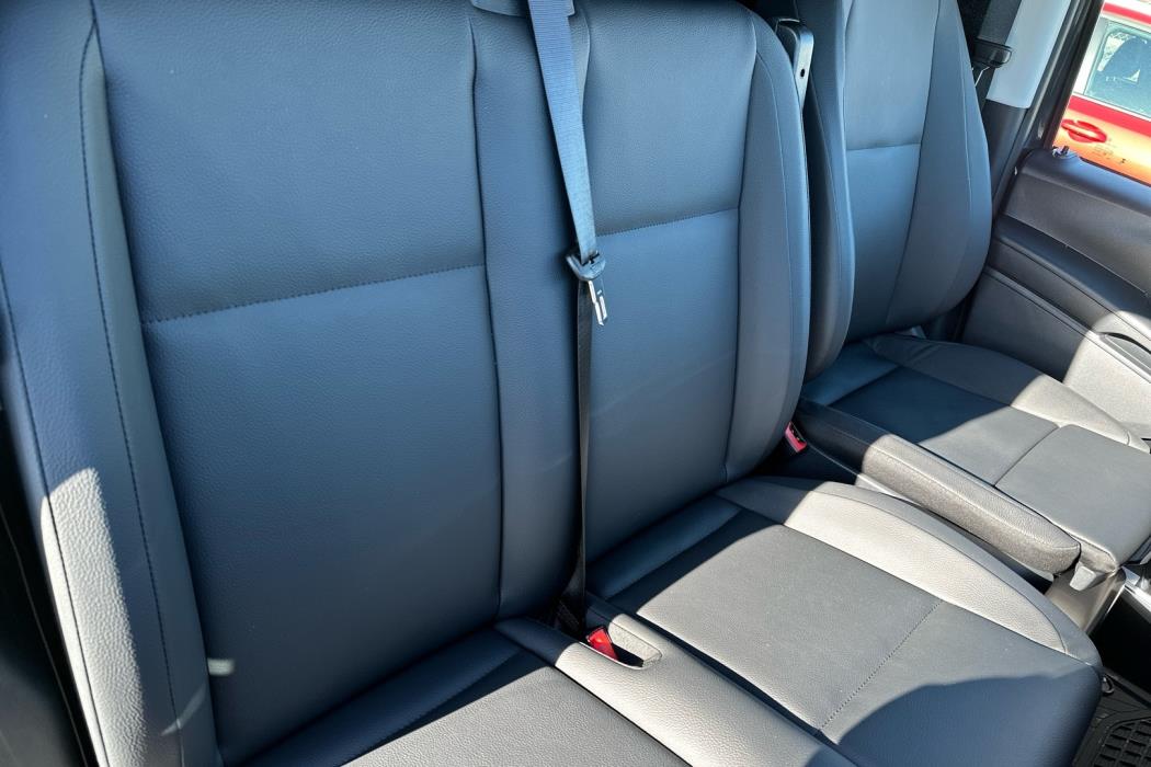 MERCEDES-BENZ Vito 2026