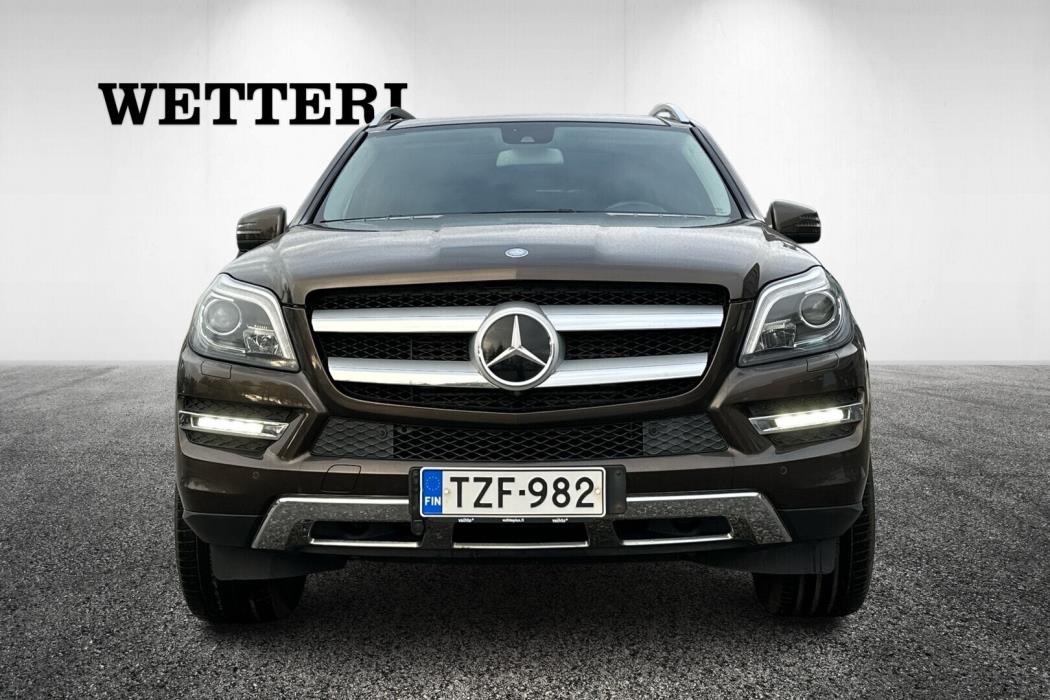 MERCEDES-BENZ GL 2013