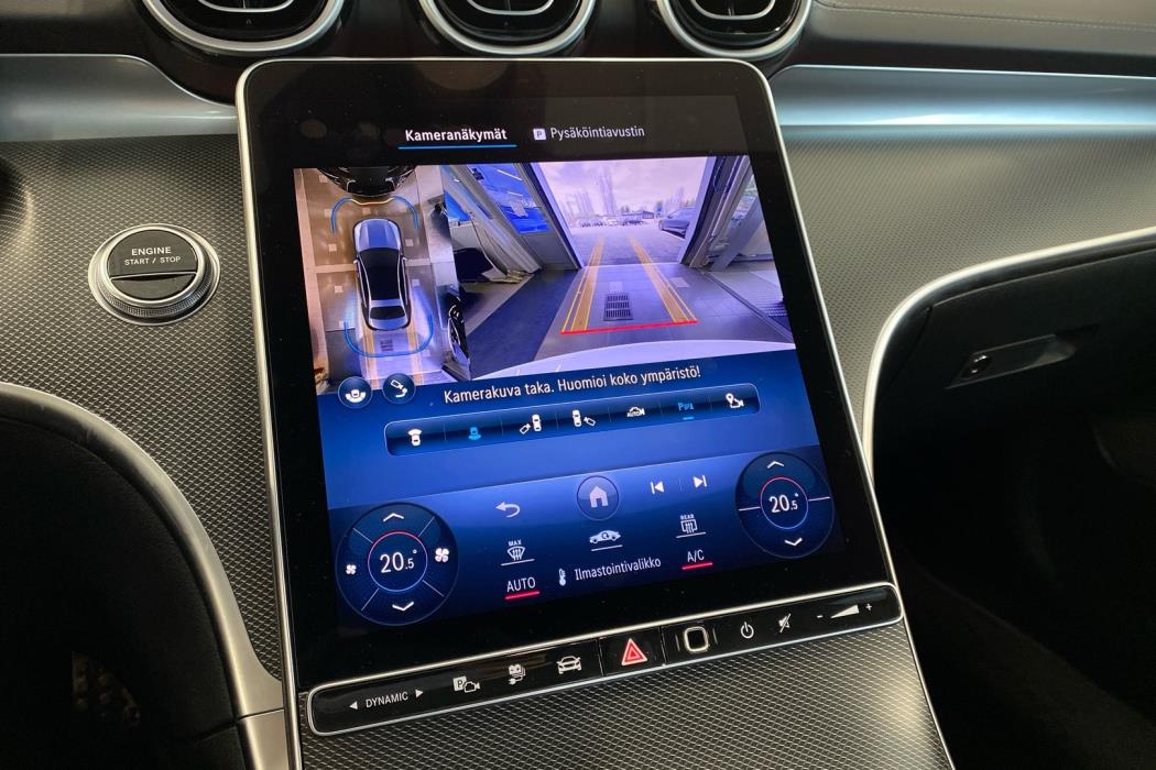 MERCEDES-BENZ C 2024