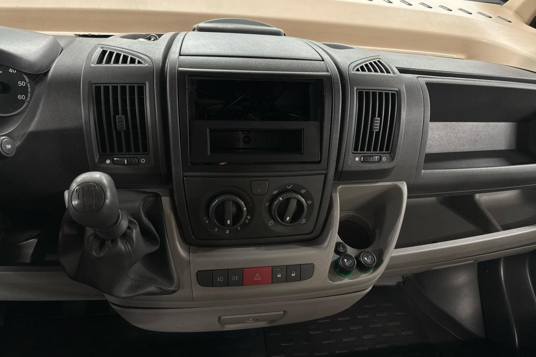 KNAUS S Liner 700 LEG, Fiat 2008