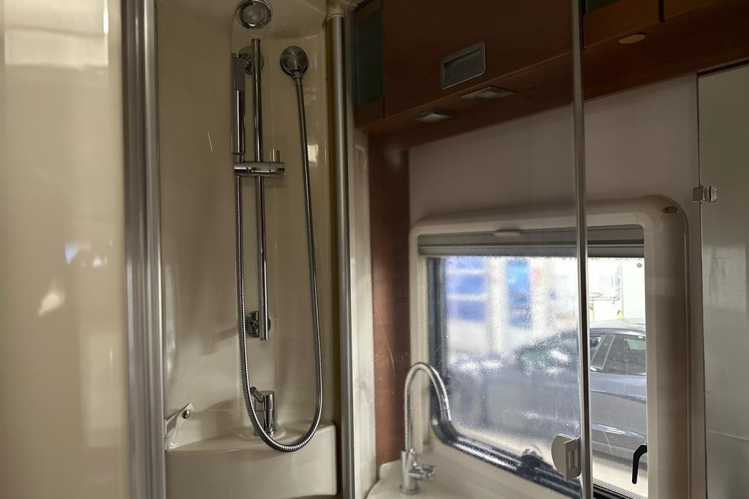 KNAUS S Liner 700 LEG, Fiat 2008
