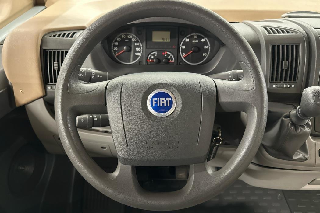 KNAUS S Liner 700 LEG, Fiat 2008