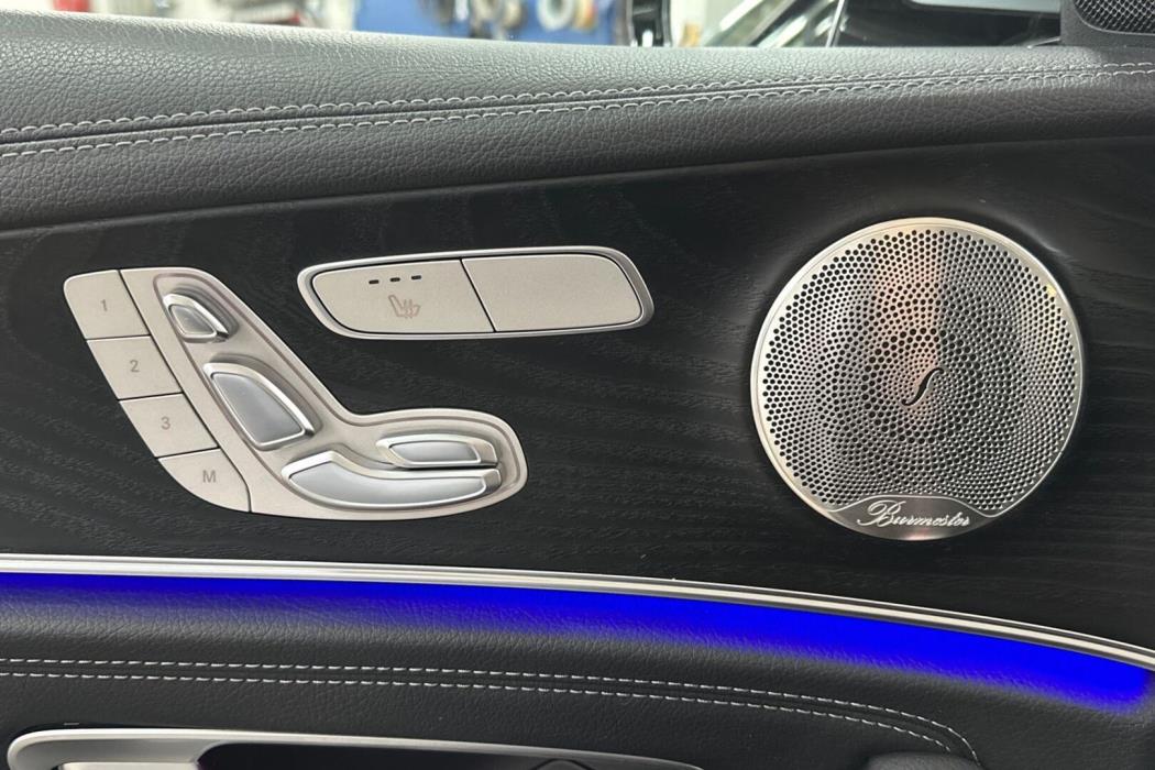 MERCEDES-BENZ E 2023