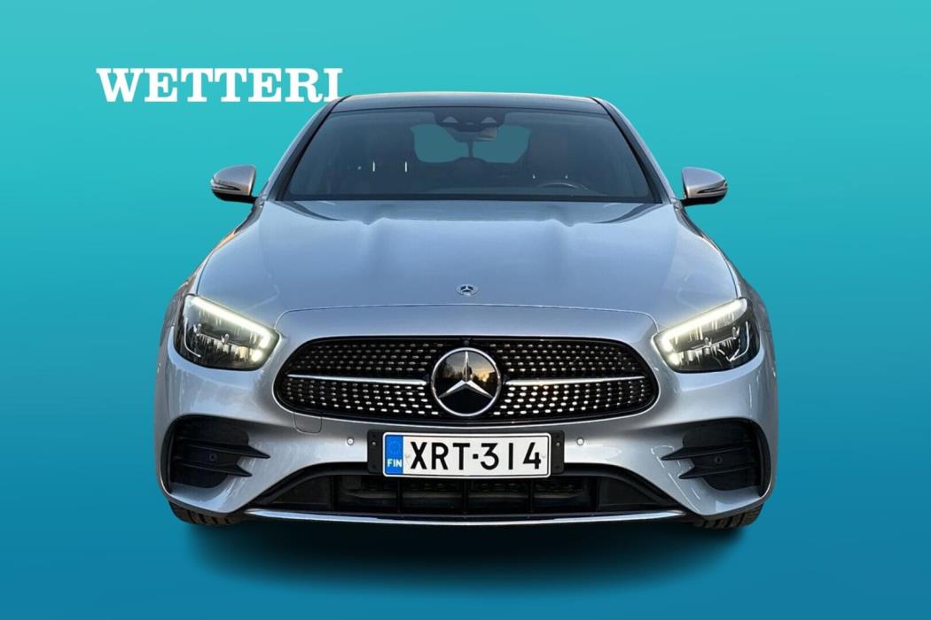 MERCEDES-BENZ E 2023