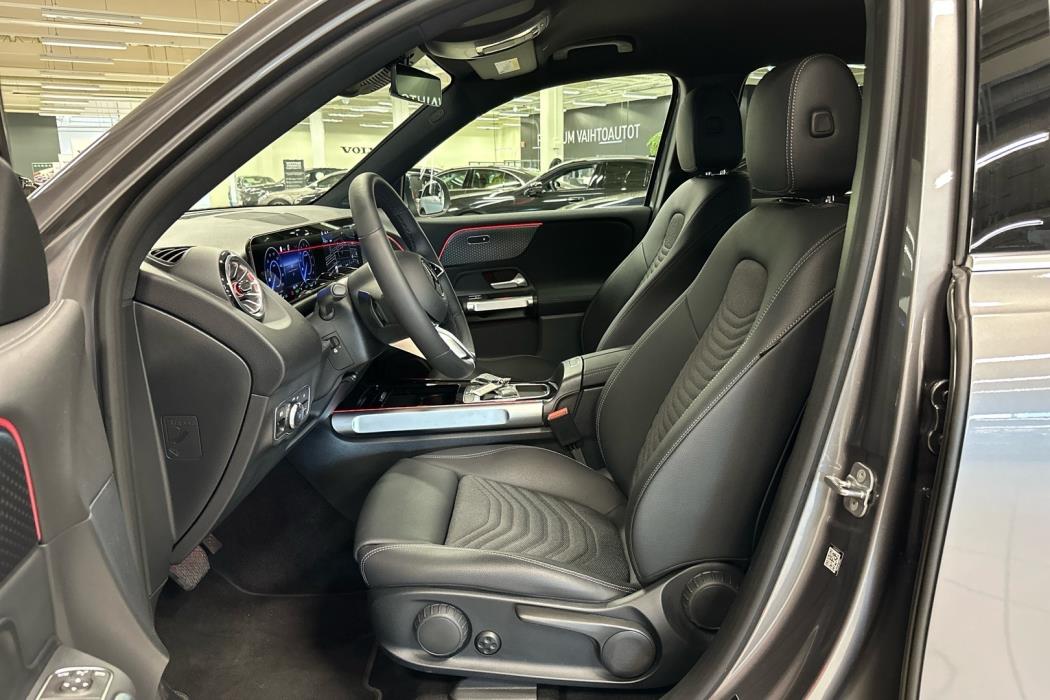 MERCEDES-BENZ EQB 2025