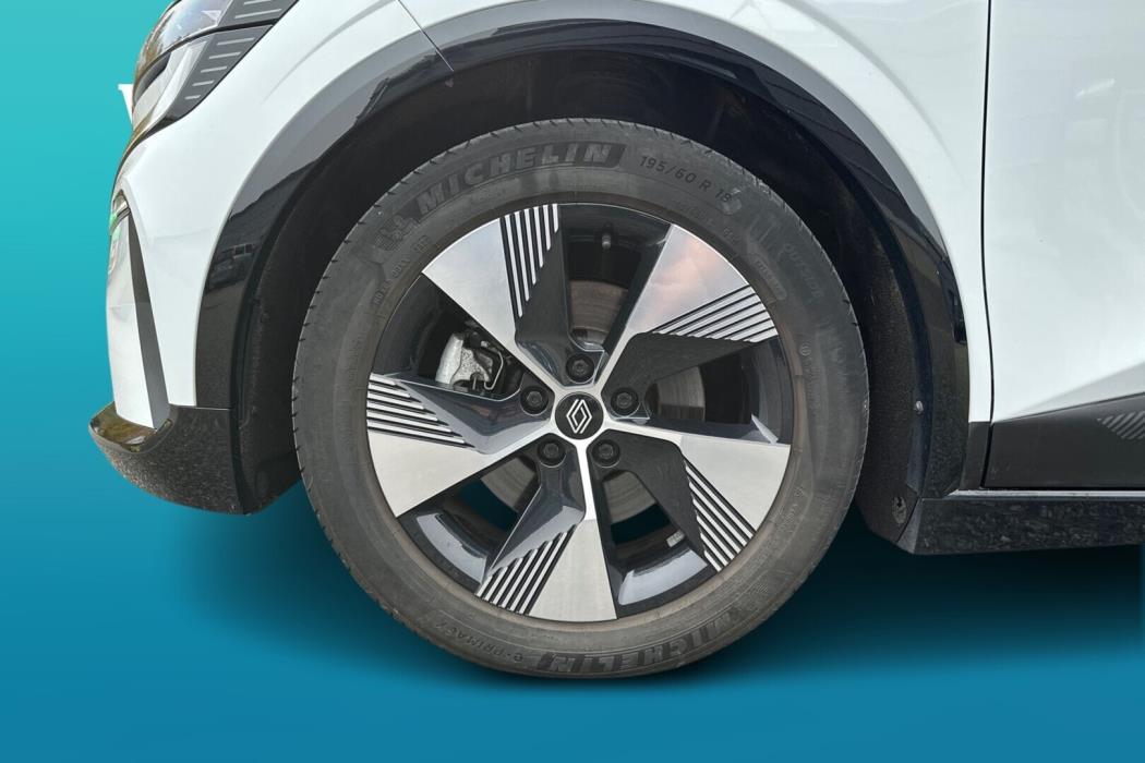 RENAULT Megane 2023