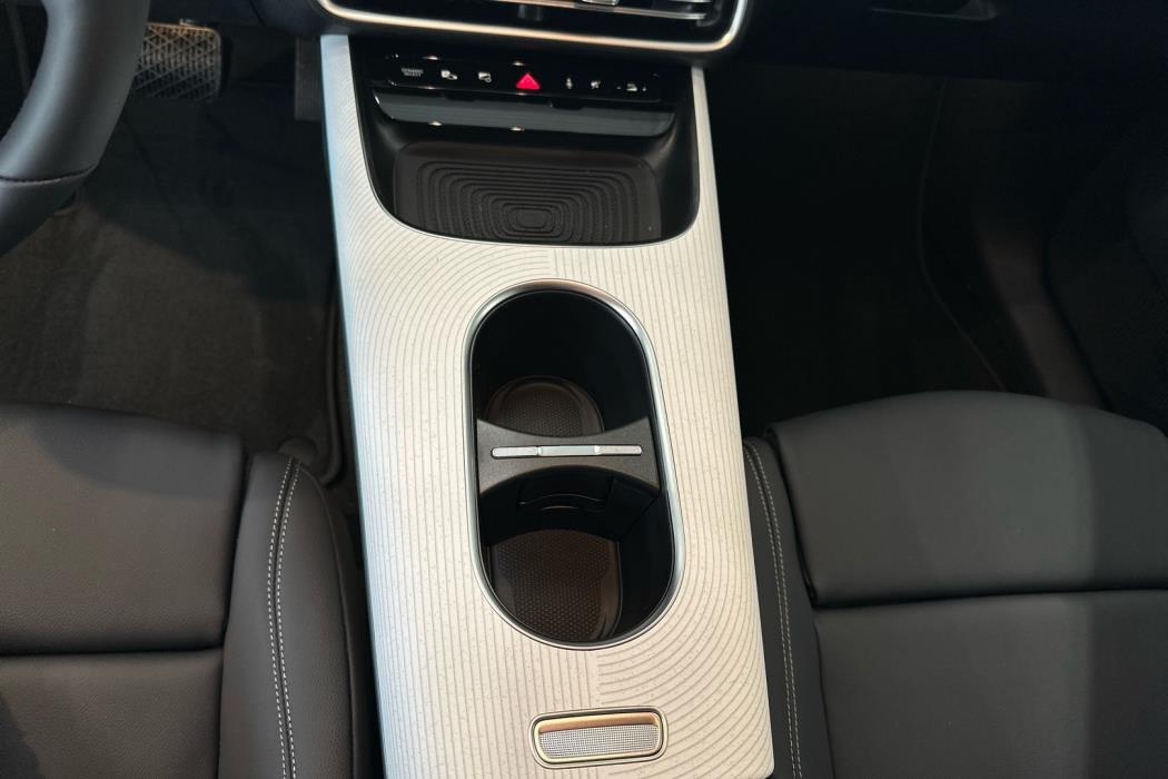 MERCEDES-BENZ CLA 2026