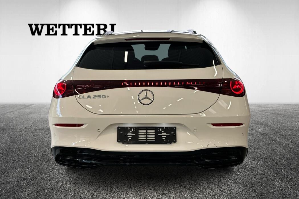 MERCEDES-BENZ CLA 2026