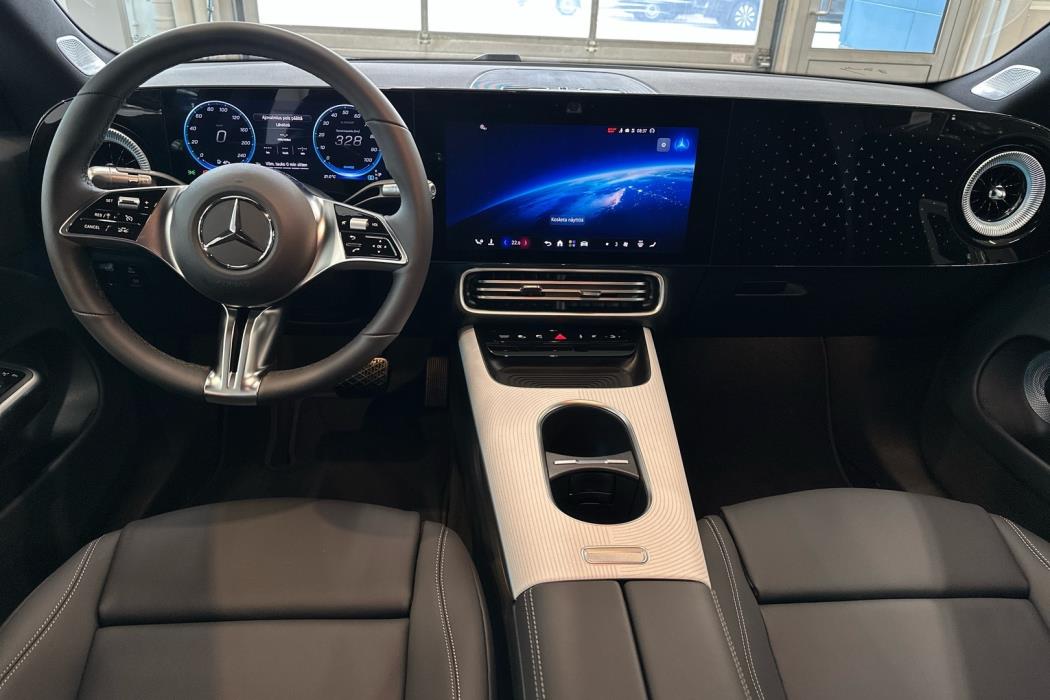 MERCEDES-BENZ CLA 2026
