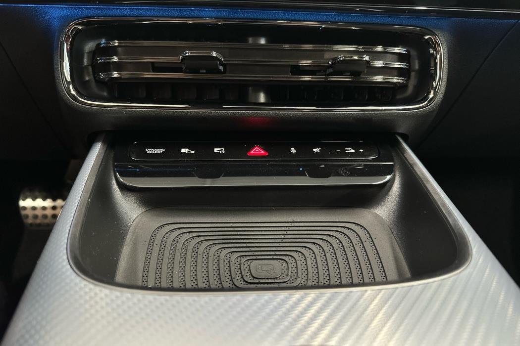 MERCEDES-BENZ CLA 2026