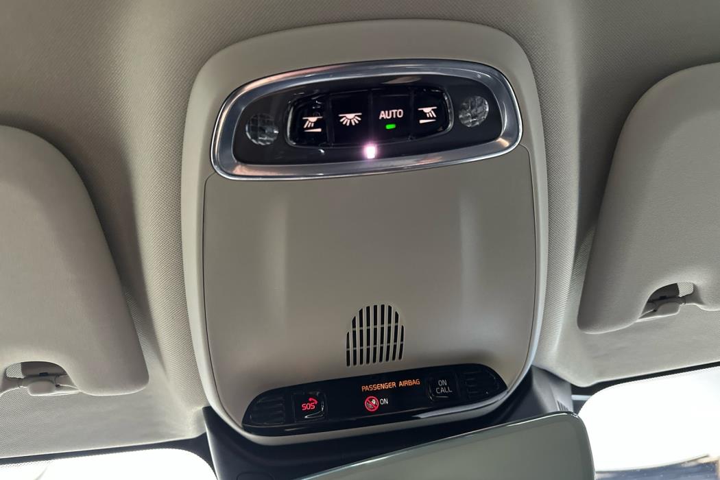 VOLVO V60 2021