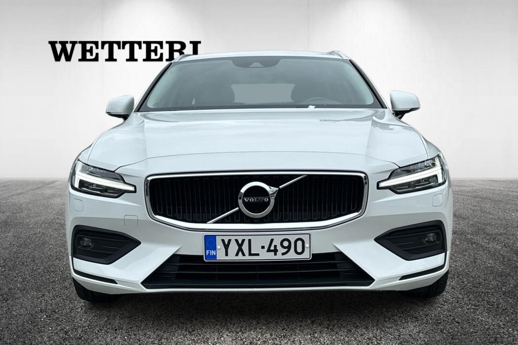 VOLVO V60 2021
