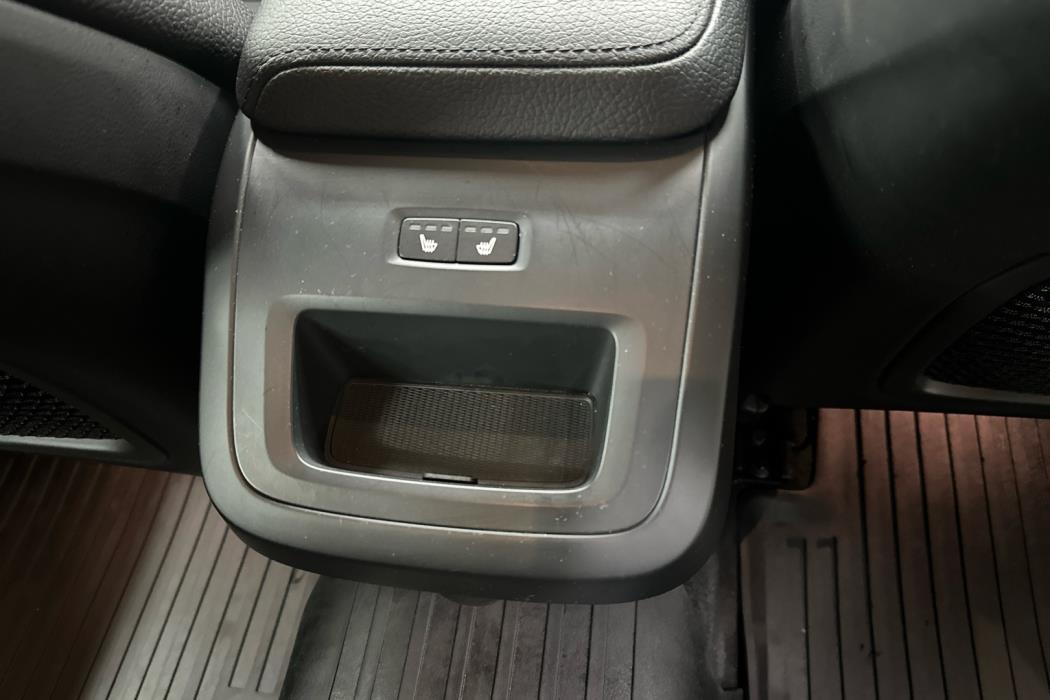 VOLVO V60 2021