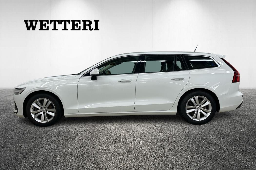 VOLVO V60 2021