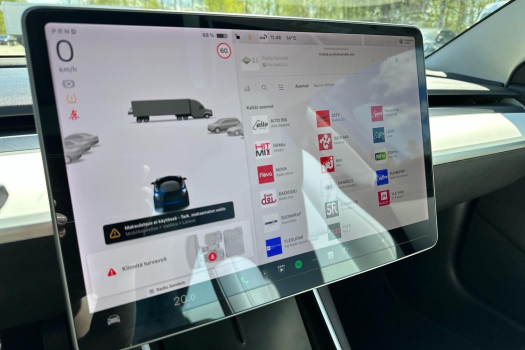 TESLA Model 3 2019