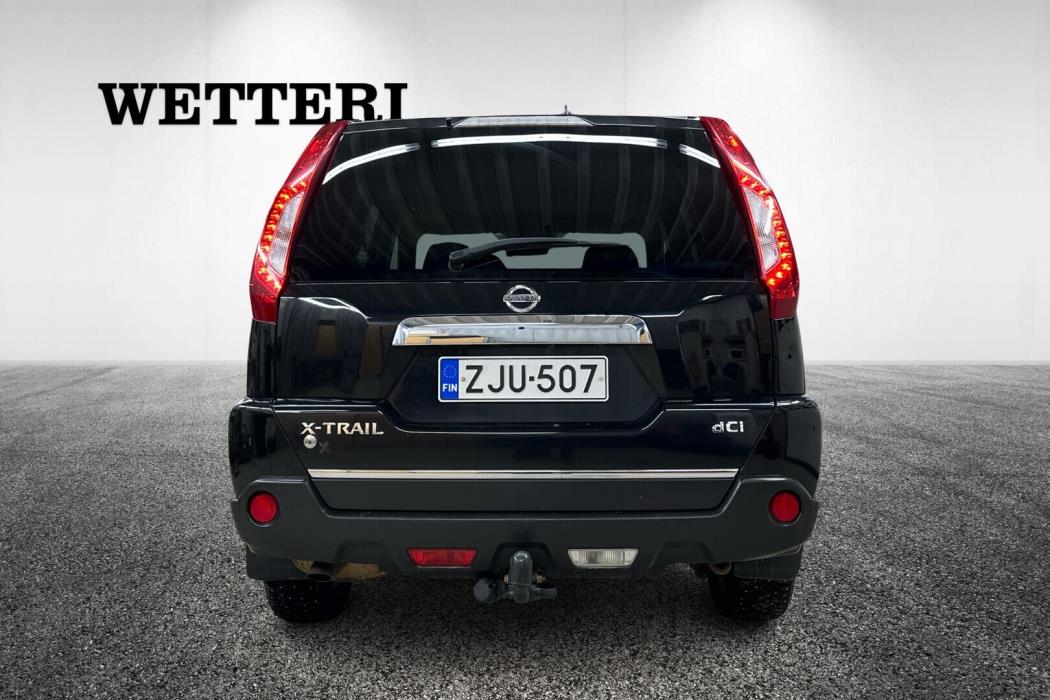 NISSAN X-Trail 2013