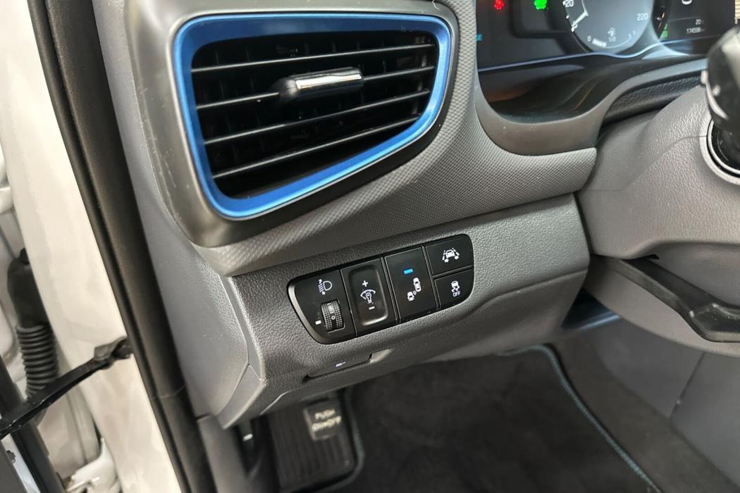 HYUNDAI IONIQ HYBRID 2017