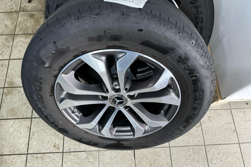 MERCEDES-BENZ GLC 2019