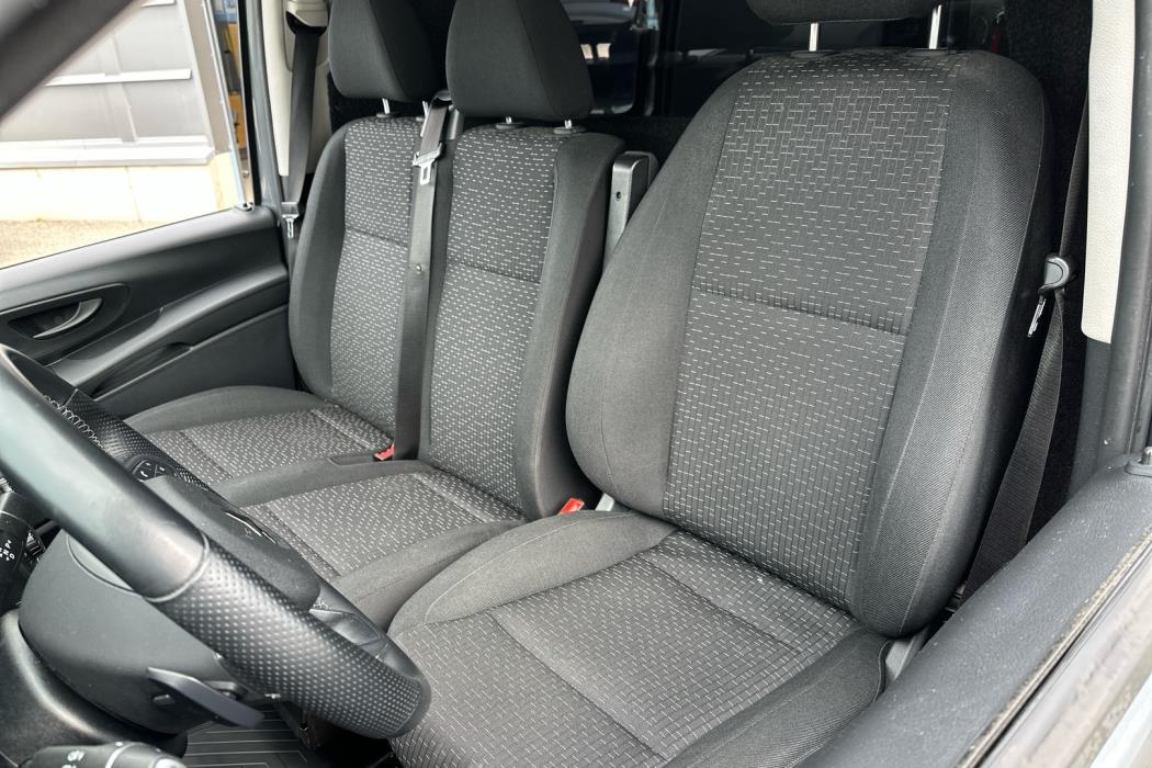 MERCEDES-BENZ Vito 2022