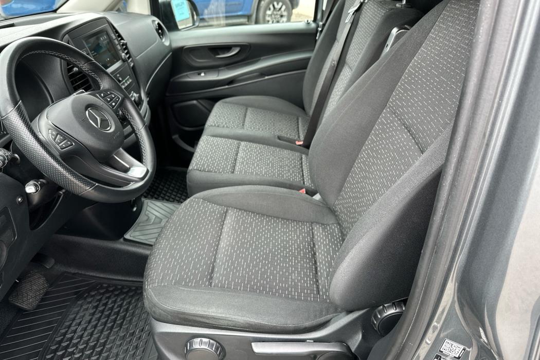 MERCEDES-BENZ Vito 2022