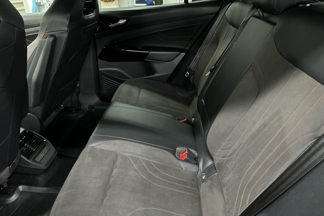 VOLKSWAGEN ID.5 2023