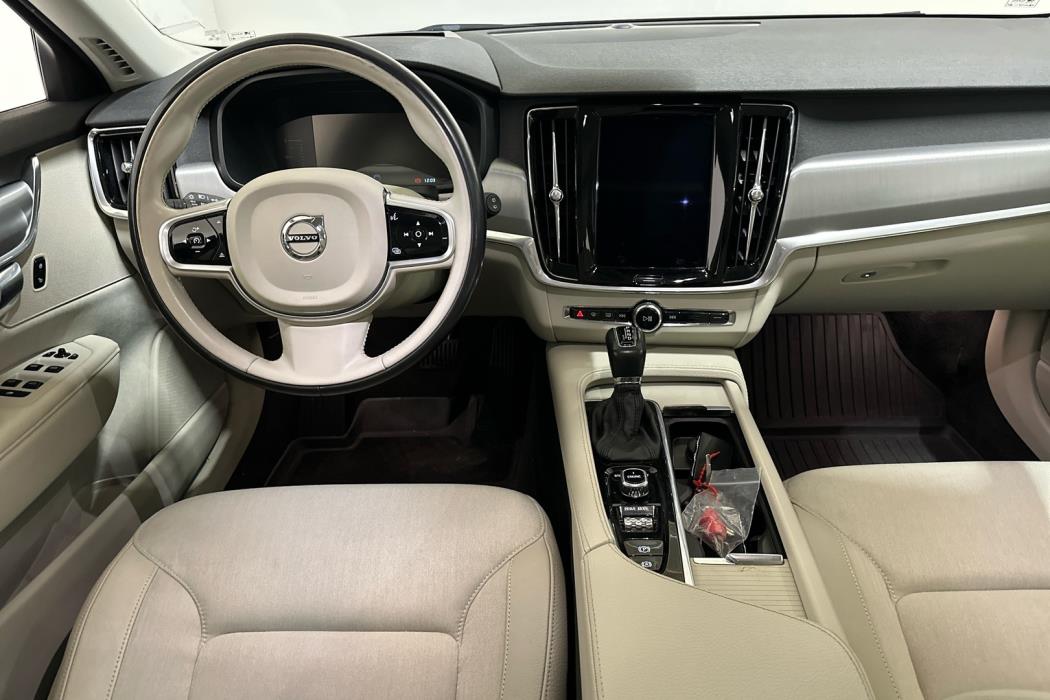 VOLVO V90 2016