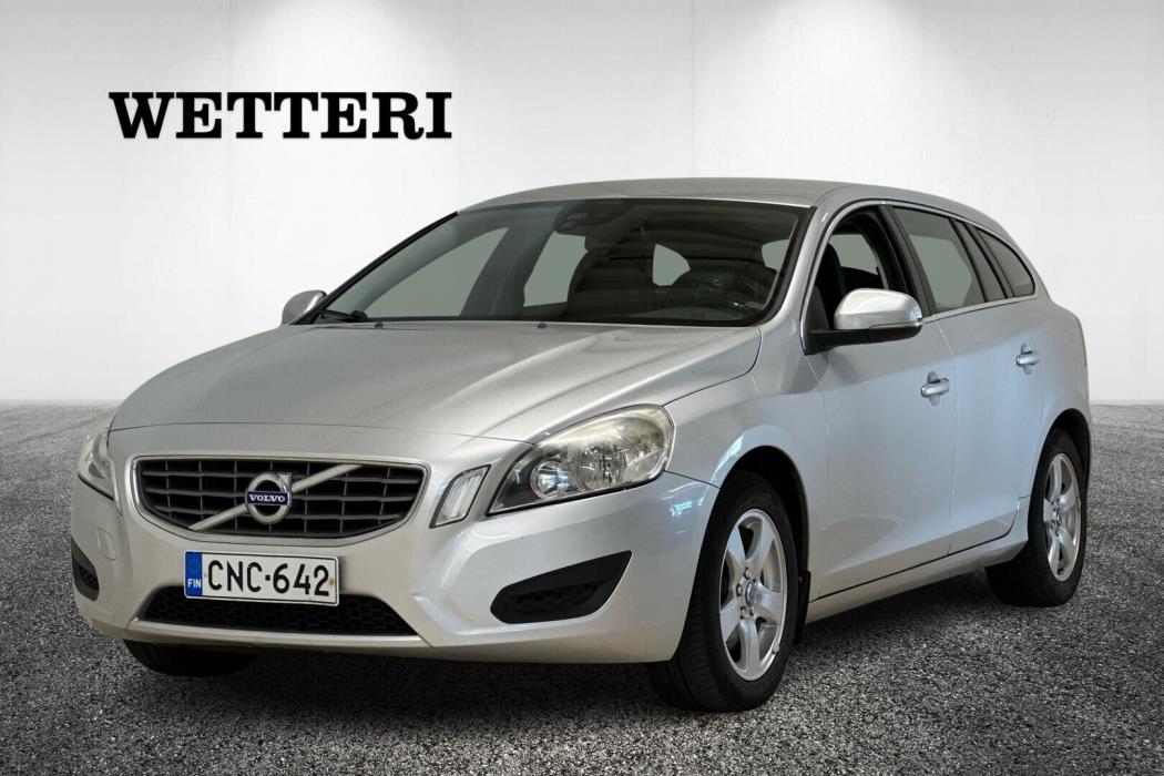 VOLVO V60 2011