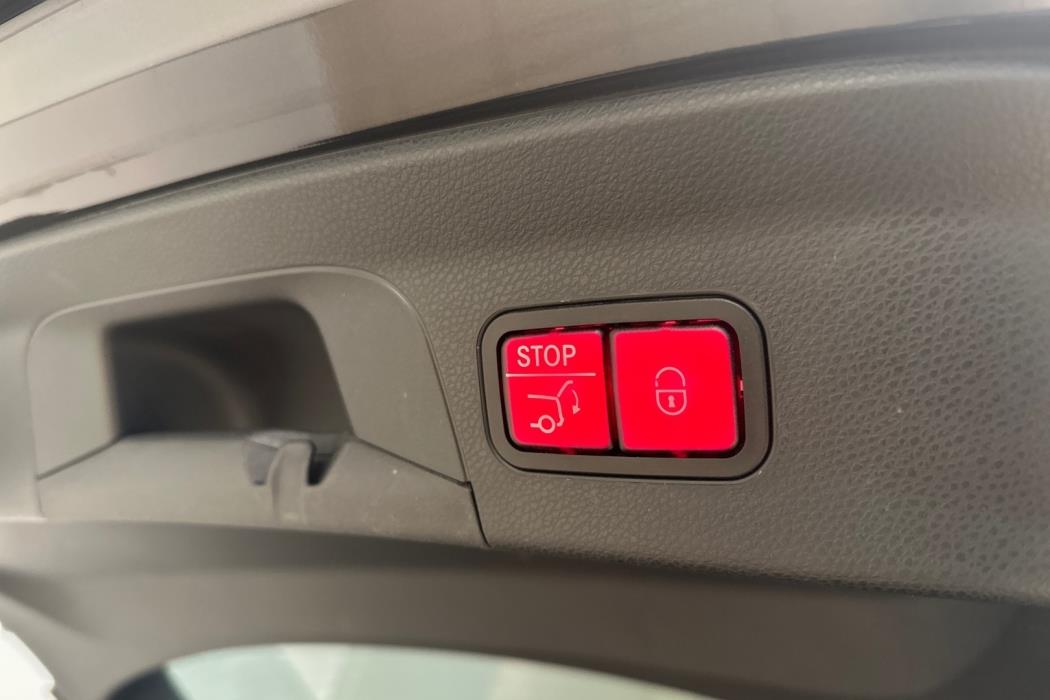 MERCEDES-BENZ GLC 2020