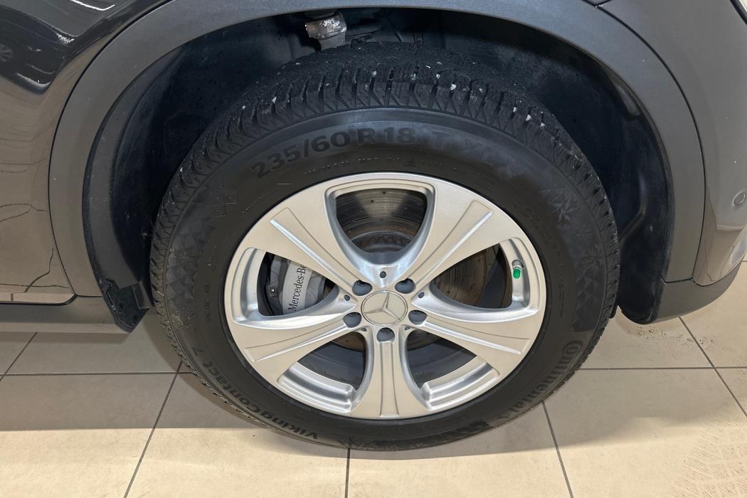 MERCEDES-BENZ GLC 2020